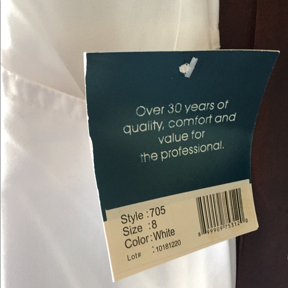 White Skirt Uniform - Picture 2 of 8